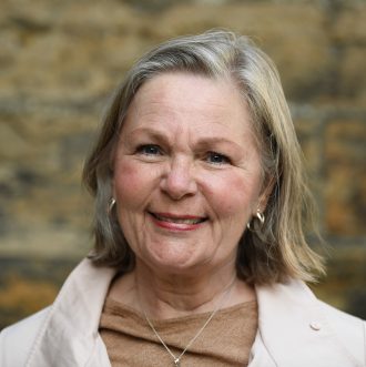2, Pia Cederholm Petersson, a