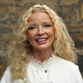 7, Anette Carlström